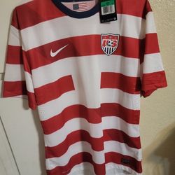 USA Waldo Jersey Size XL