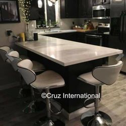 New 4 White Bar Stools 