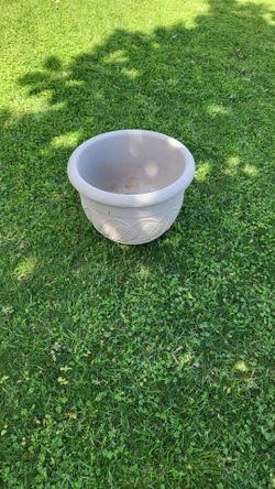 Large Plastic Plant Pot