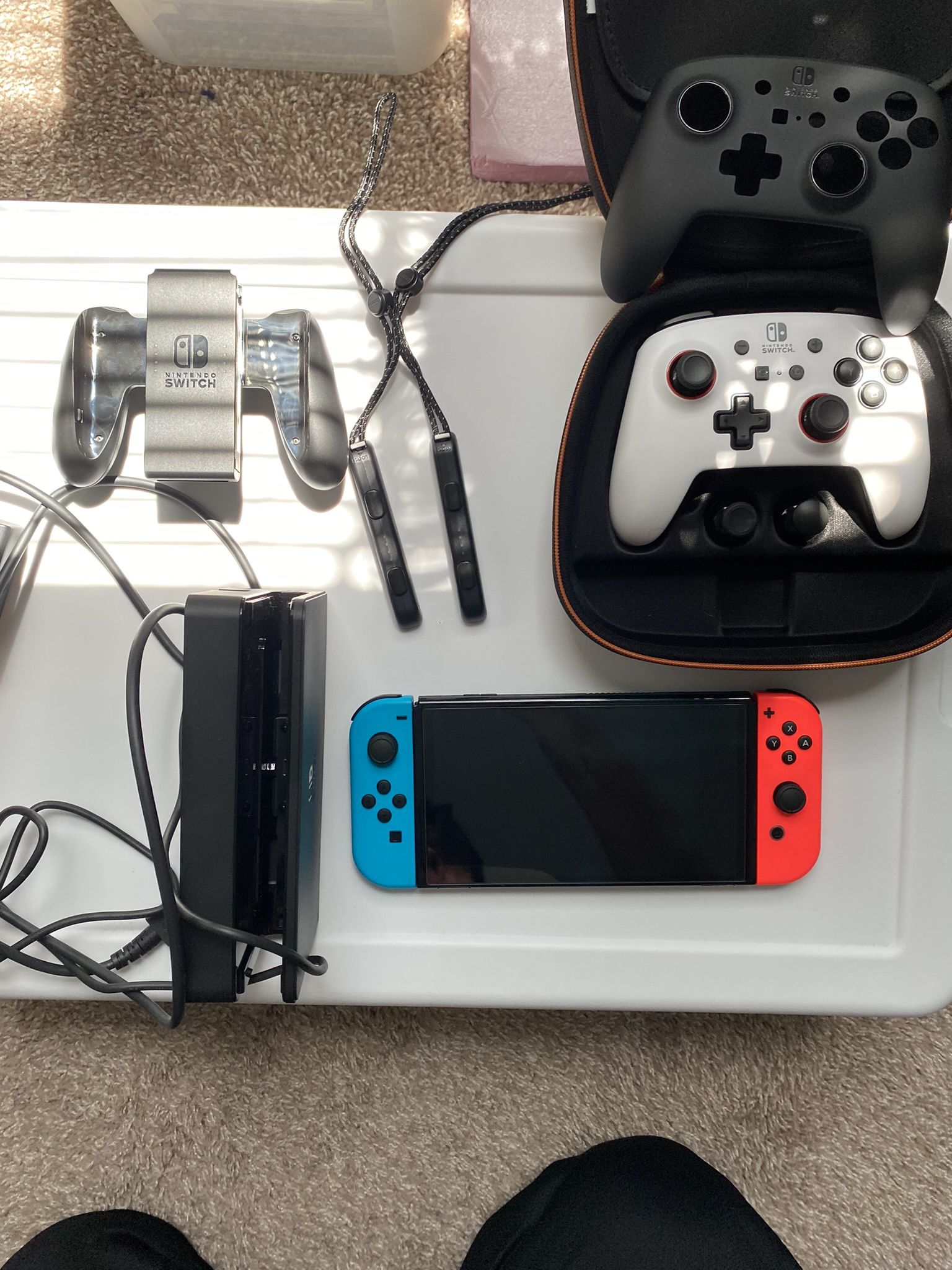 Nintendo Switch Red/blue w Wireless Controller 