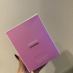 CHANEL Perfume 