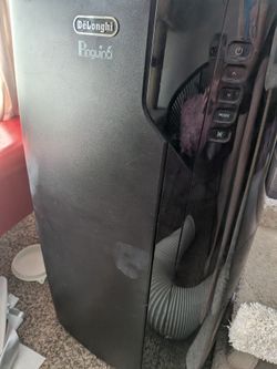 Free Portable AC for Parts (has mold inside)