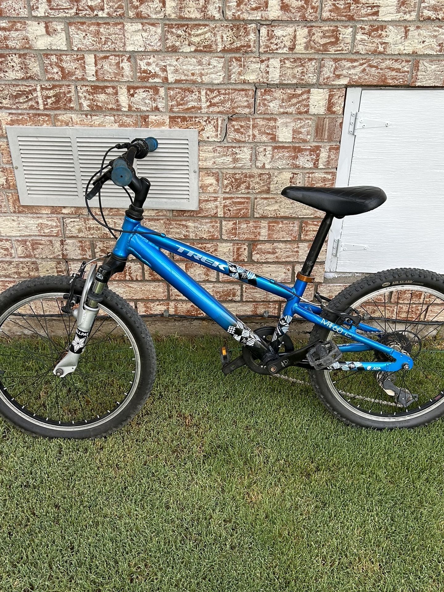 20” Trek MT60 Kids Bike for Sale in El Paso, TX - OfferUp