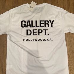 Medium Gallery Dept Shirt 