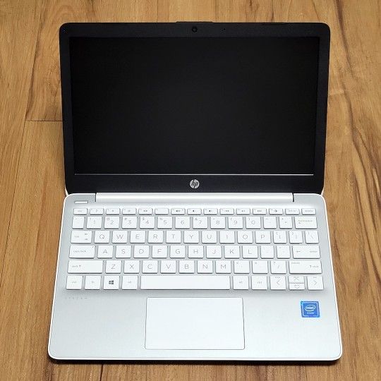 HP Stream Laptop - Model 11-ak1012dx 11.6" - Needs new battery and OS install