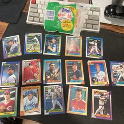  Baseball Cards 