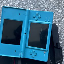 Nintendo DSi