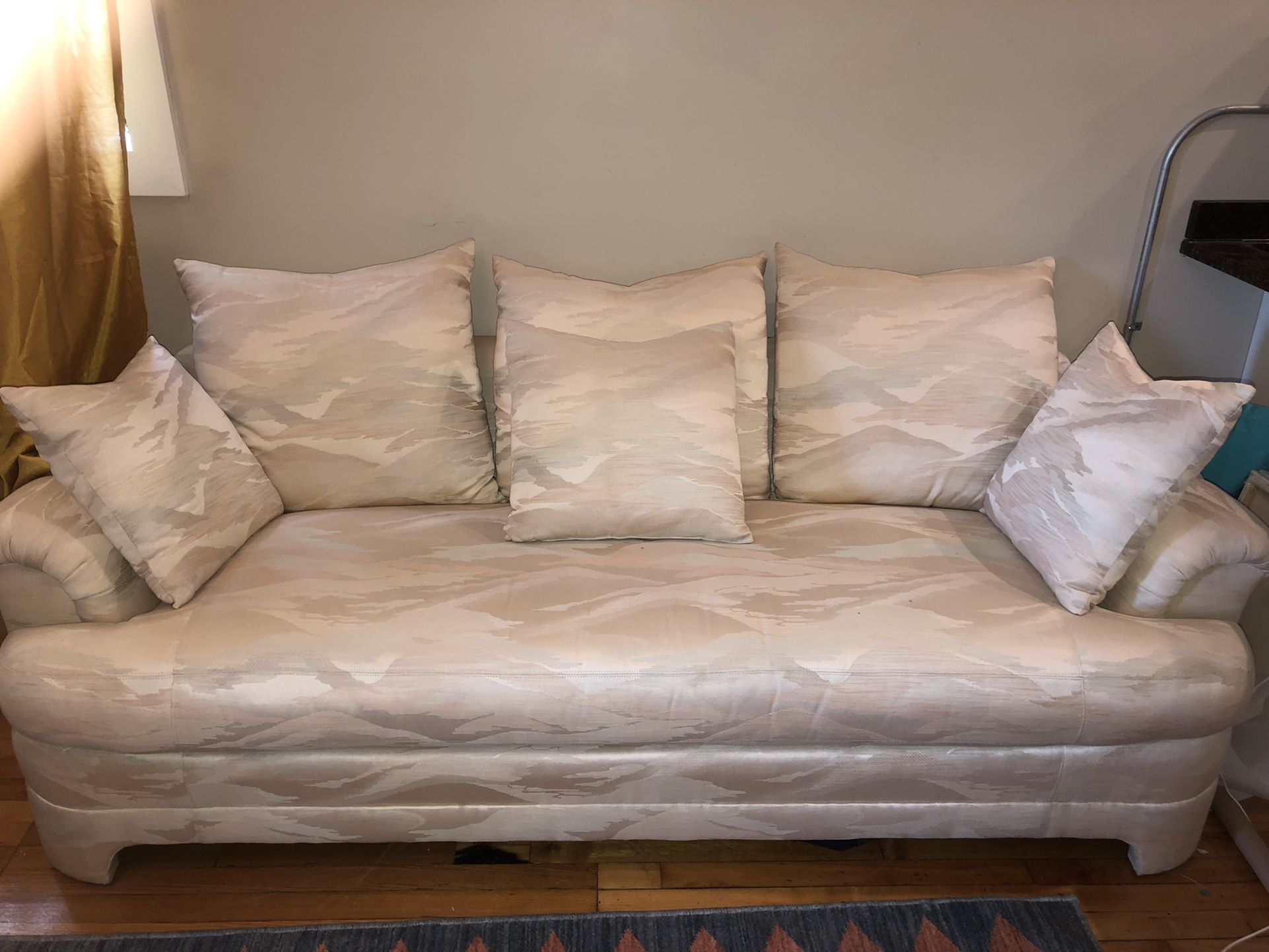 Clean Stylish Sofa 