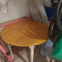 RETRO solid wood folding dining table 40in round wings flaps fold