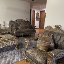 Couch’s, Coffee Tables For Sale