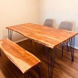 Dining table set