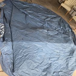 10x30 Pool Cover And Leaf Rake Both $5 ( Mesa Pick Up)
