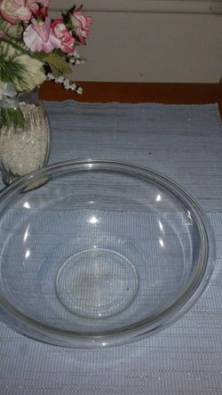 Glass bowl
