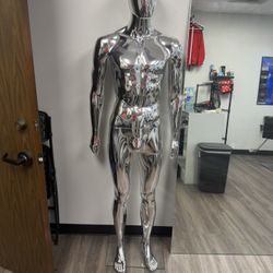 Chrome Mannequins