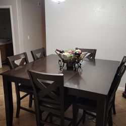 Dinning Table