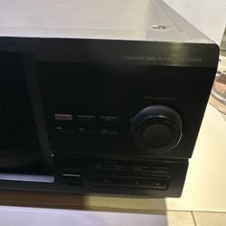 Compact Disc Player CDP-CX240