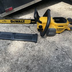 DEWALT FLEXVOLT 60V MAX 18in. Brushless Cordless Battery Powered Chainsaw (Tool Only)