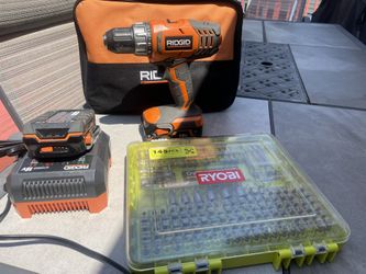 Rigid 18v Power Drill w/ 145pcs Bits