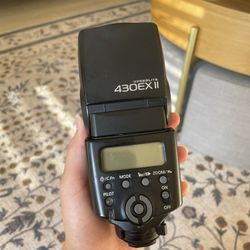 Canon Speedlite 430EX II