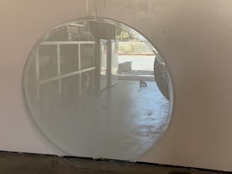 Round table glass
