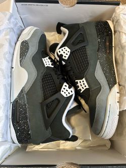 Jordan 4 Fear Size 9