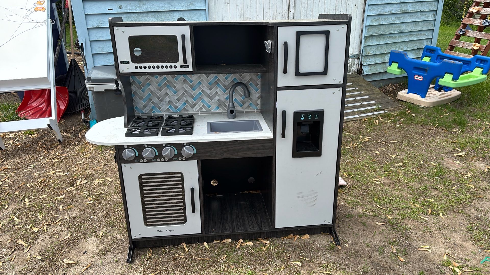 Kids Kitchen Set!