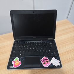 Dell Latitude E7240 Laptop