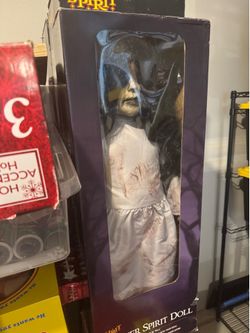 Sinister Doll,  Halloween prop