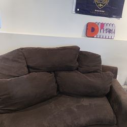 Comfortable Couch… Sits 4