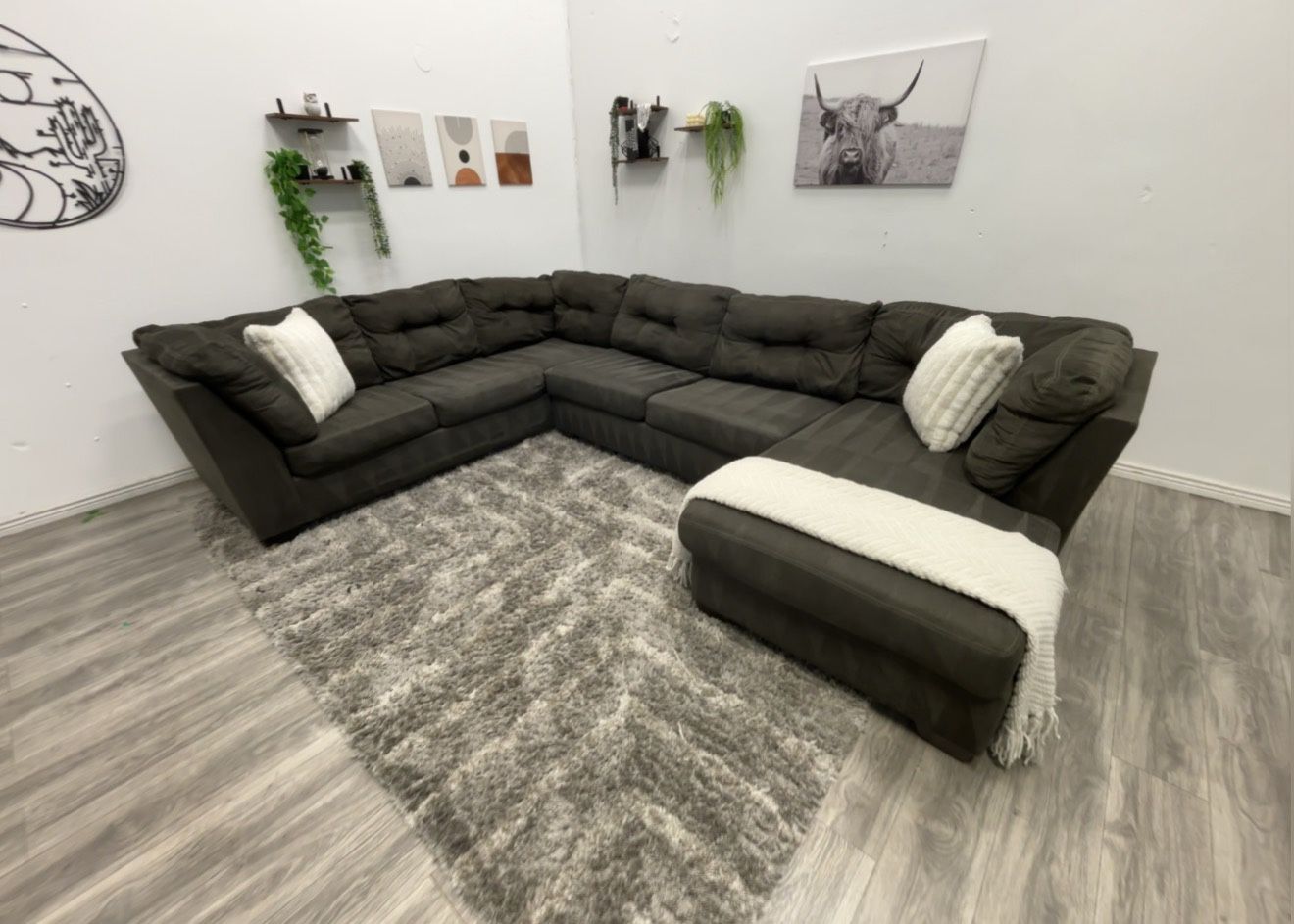 Grey Sectional Couch - Free Delivery