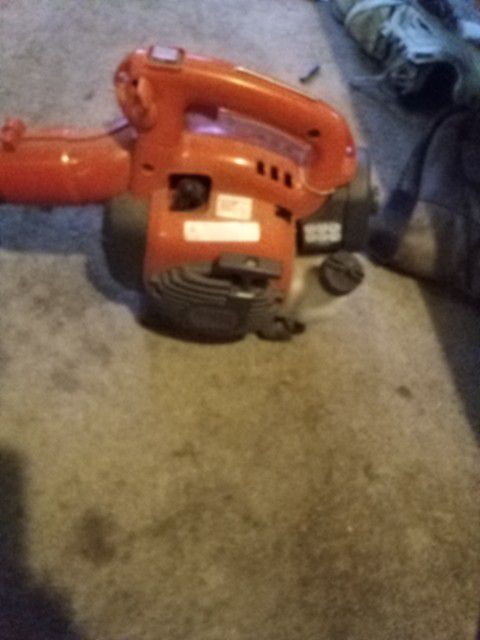 The Husqvarna Leaf Blower Runs Like New First Pull Start You Can't Go Wrong For 45 Bucks It's Still
