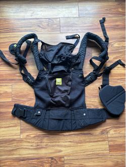 Lillie airflow baby carrier