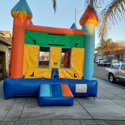 Bounce House 