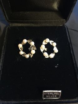 Sterling silver pearl earrings. Pick up near Rockville MD
