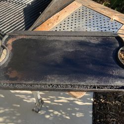 Lodge Cast Iron Griddle - Free BBQ 