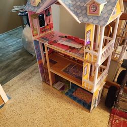 Doll House