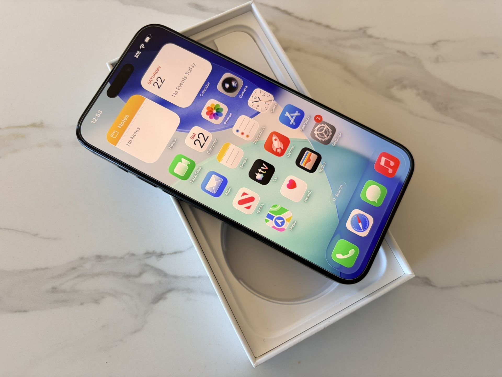 Like new! iPhone 15 Pro MAX 256gb *unlocked*