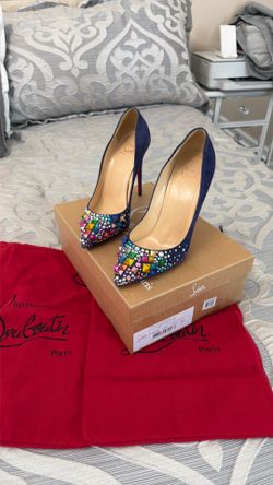 Women’s shoes