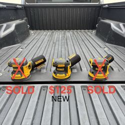 NEW DEWALT 20V MAX XR Cordless Brushless 5 in. Random Orbital Sander (Tool Only) **1 Available**