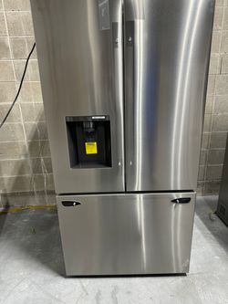 LG 26 Cu Ft Counter-Depth French Door Fridge - Scratch & Dent