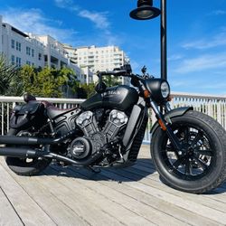 2022 Indian Scout Bobber ABS Low miles excellent  ** Yes Financing **