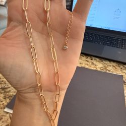 Gold Tone Paperclip Necklace