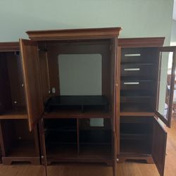 Wall/Media Unit