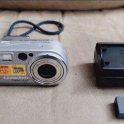 sony dsc-p92  Camera $40