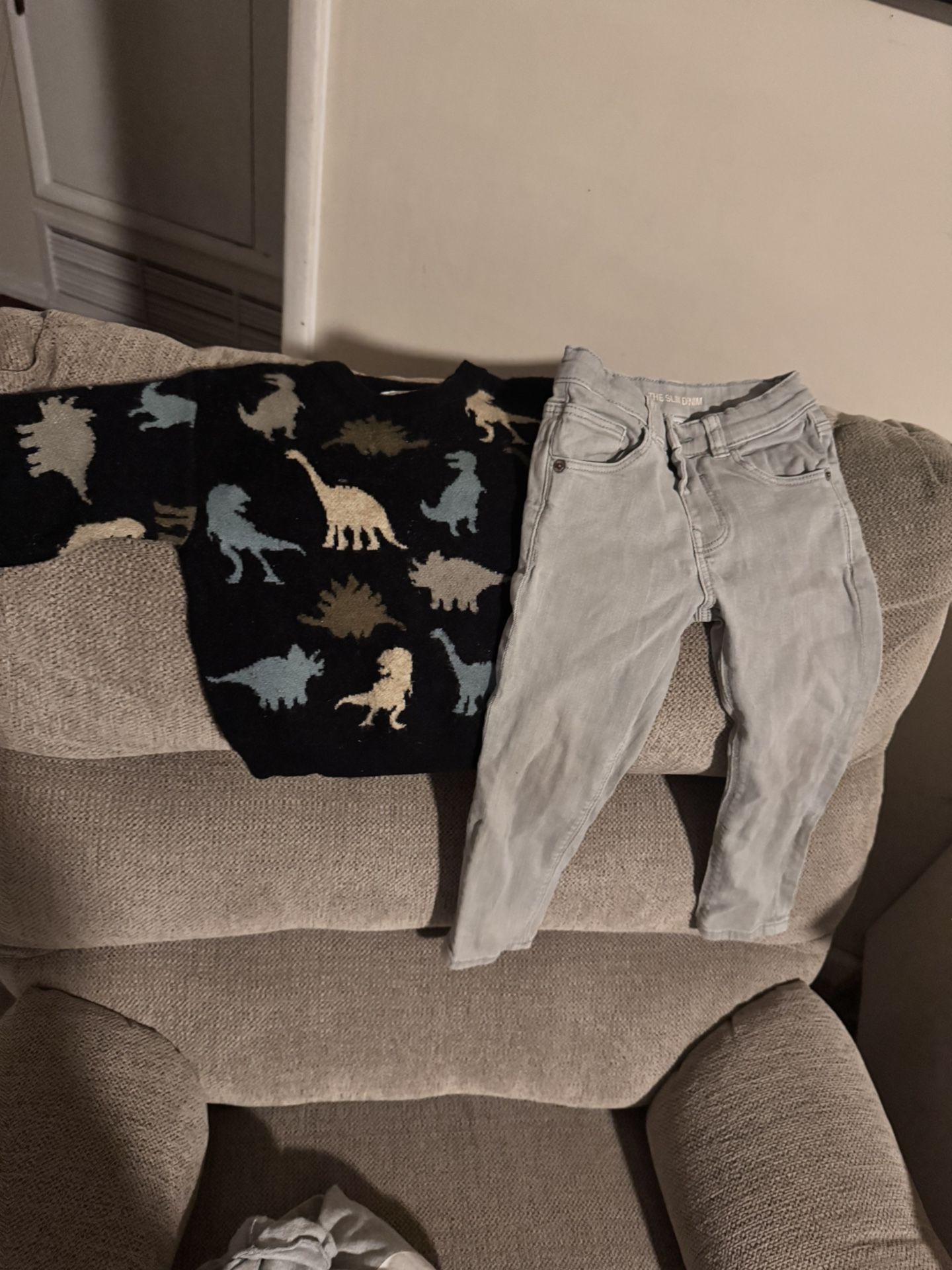 Zara boys 2t Sweater And Jeans