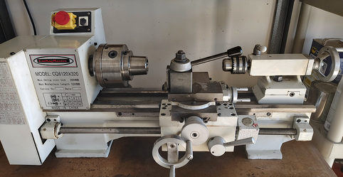 LatheMaster CQ6120X320 Benchtop Metal Lathe