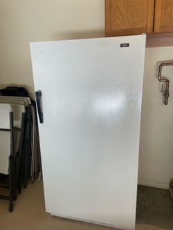 Roper Upright Freezer 15 cubic feet