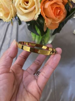 Gold Star-Embellished Bangle Bracelet
