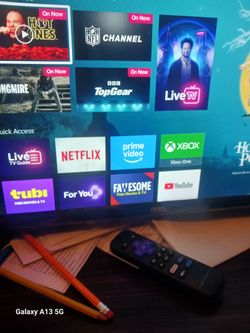 ONN Flat Screen TV 24 inch