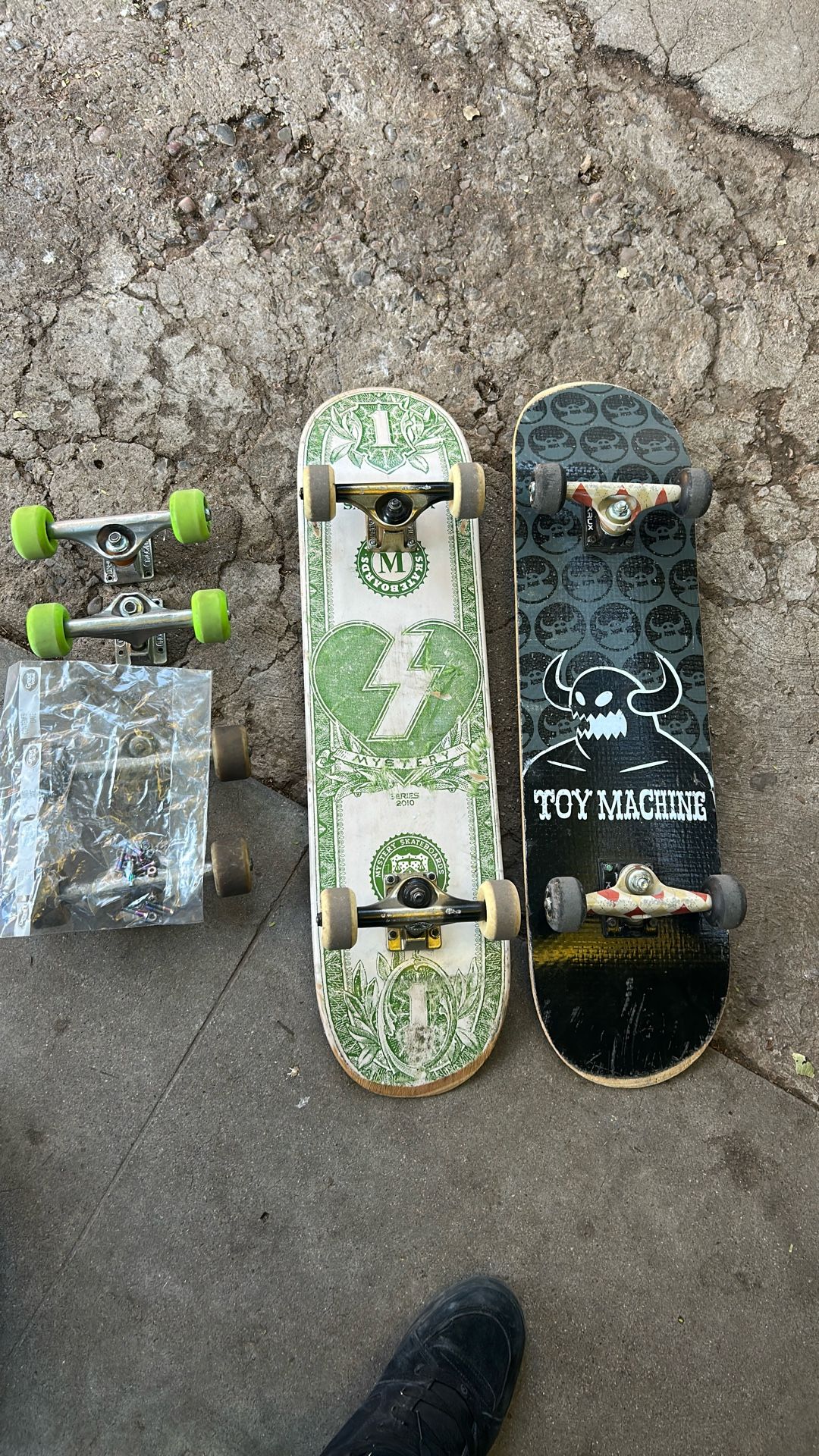 Complete Skateboards